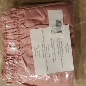 Bed Ruffle Queen or King